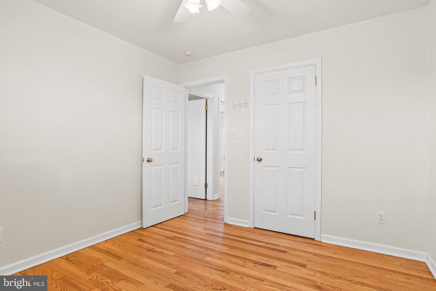 5832 Mayfair Drive photo 40