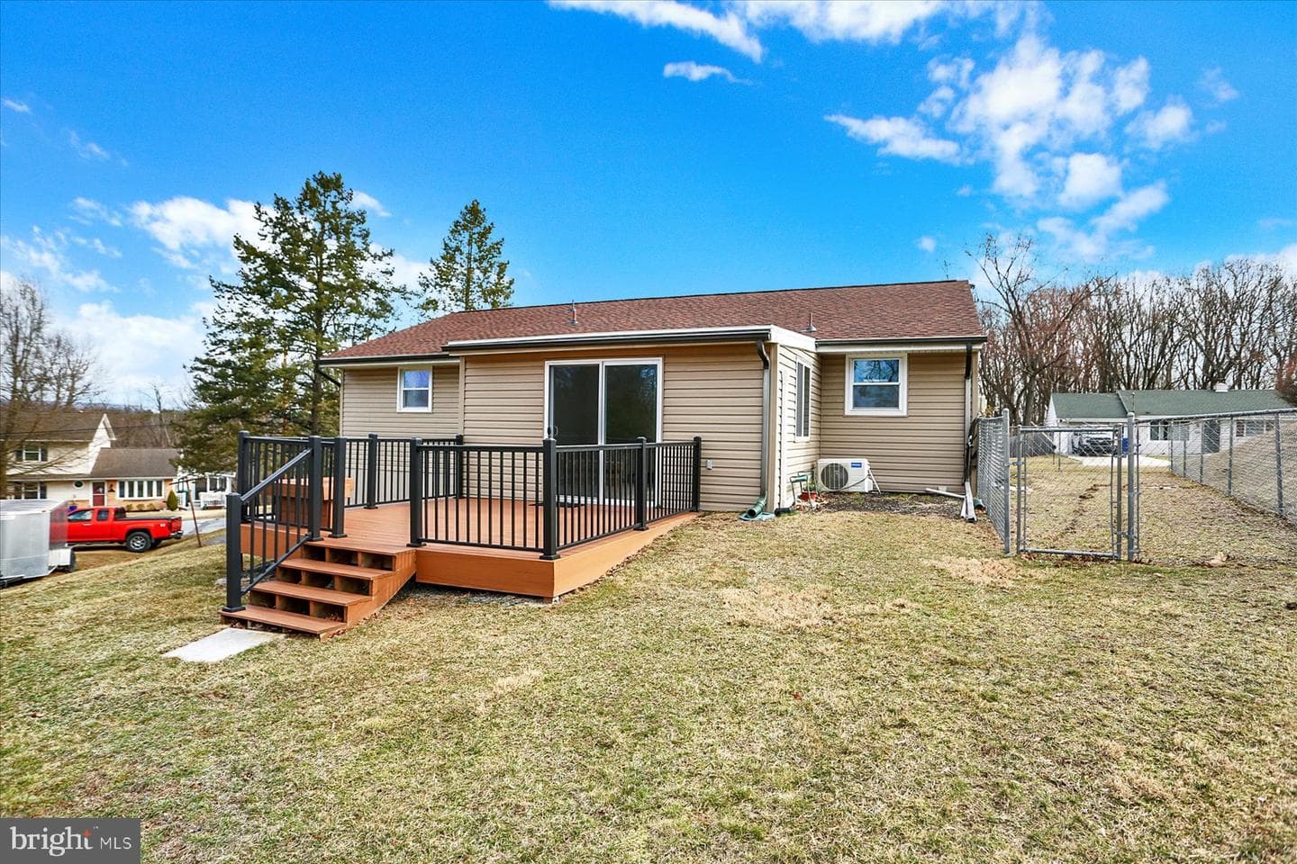 5631 Akron Drive photo 32