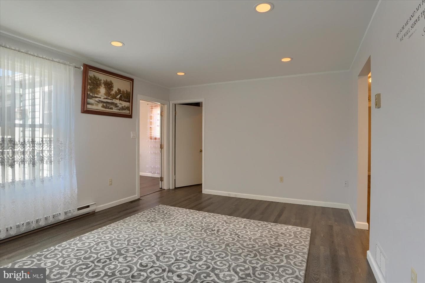 3837 N Progress Avenue photo 10