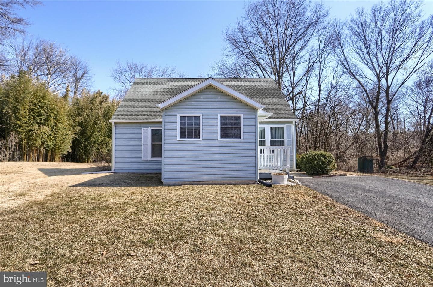3837 N Progress Avenue photo 2