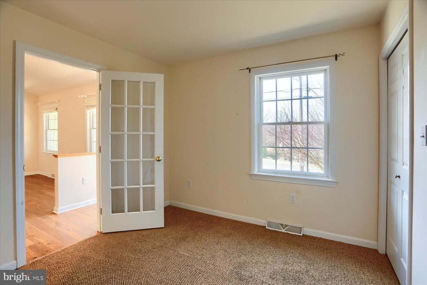 937 Debra Drive photo 15