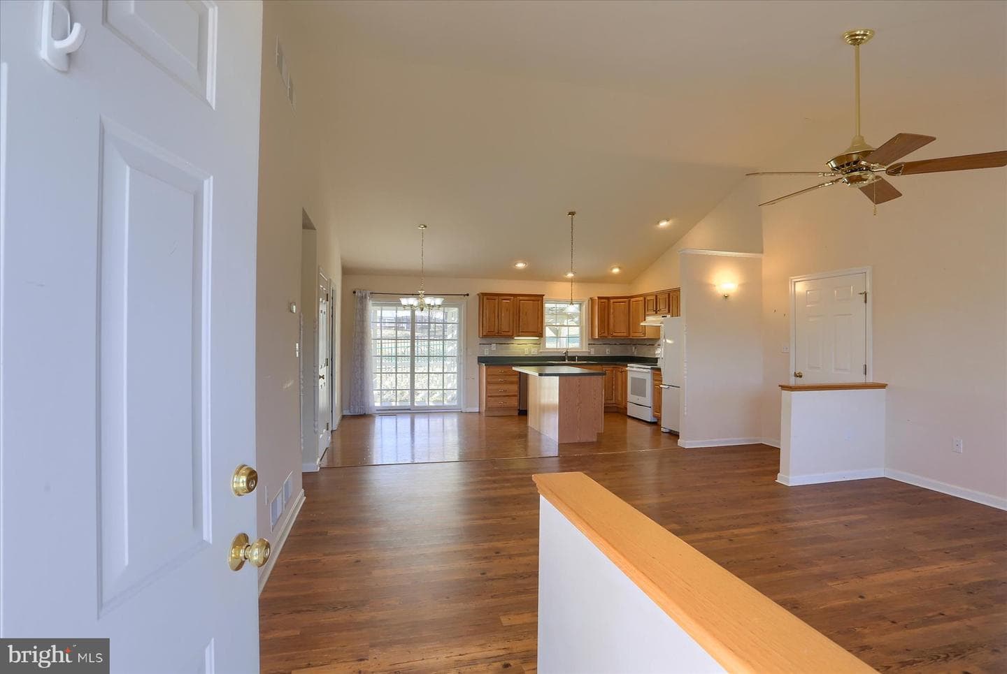 937 Debra Drive photo 5