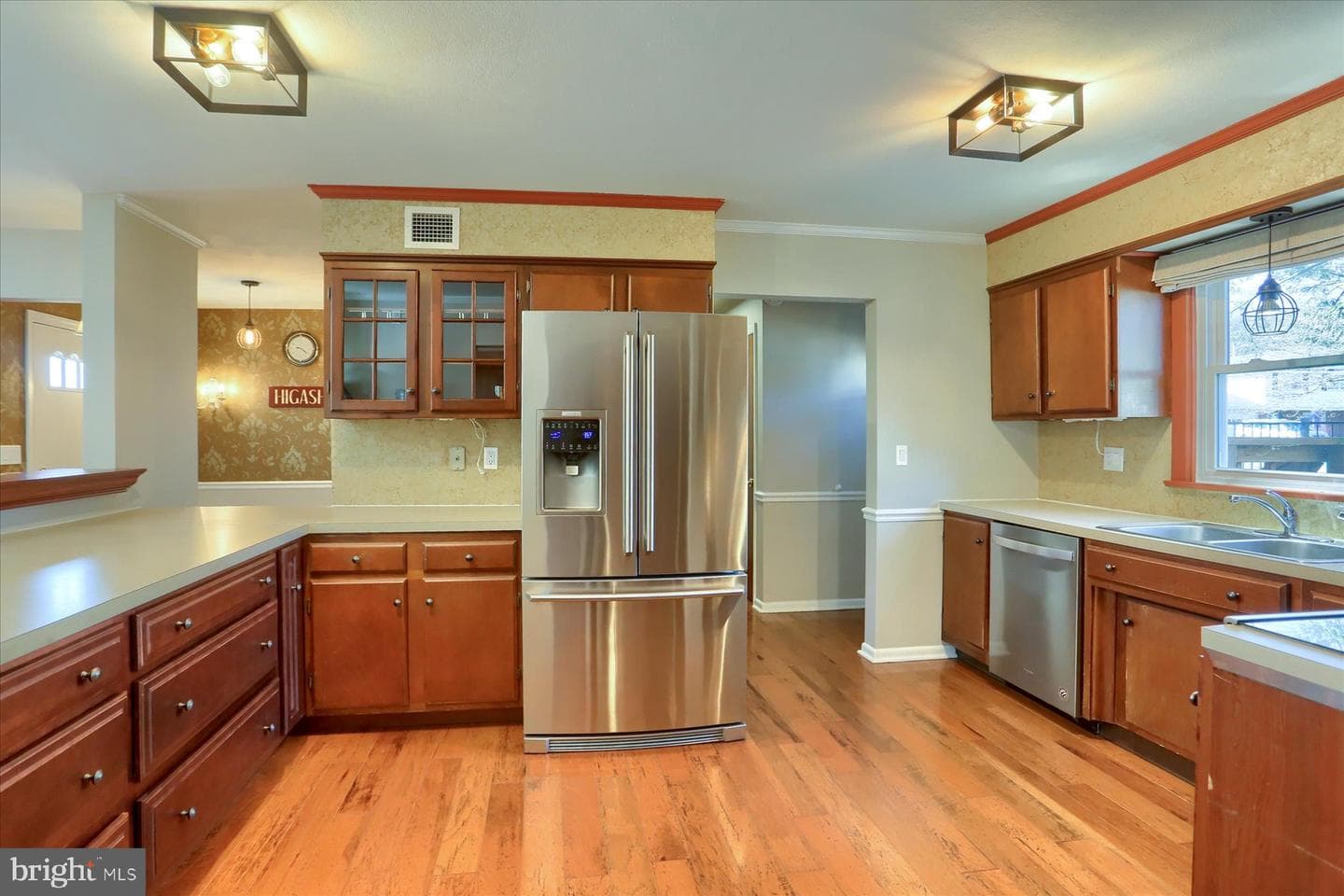 263 Evelina Road photo 14