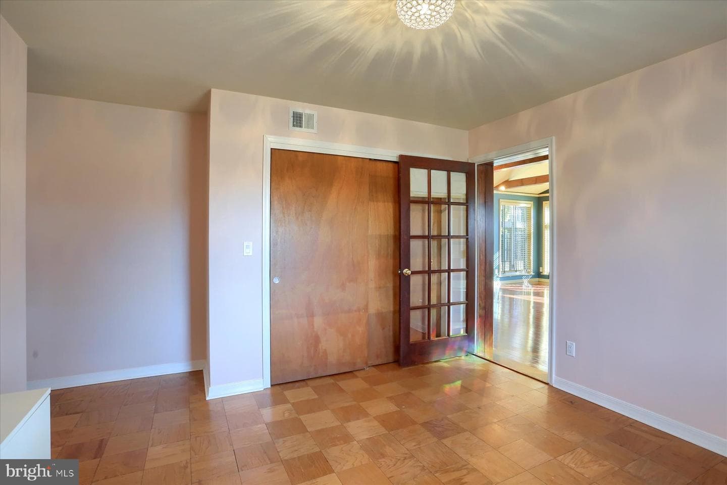 263 Evelina Road photo 25
