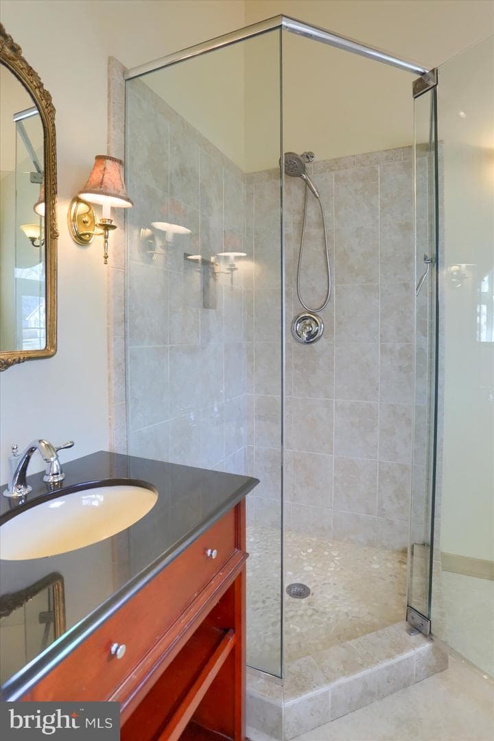 263 Evelina Road photo 28