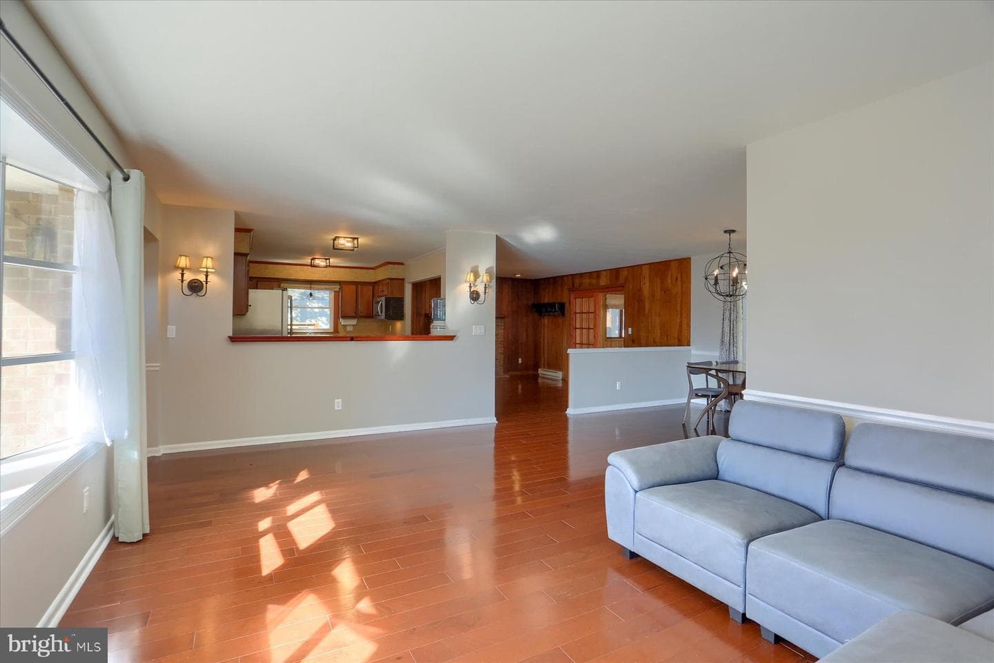263 Evelina Road photo 7
