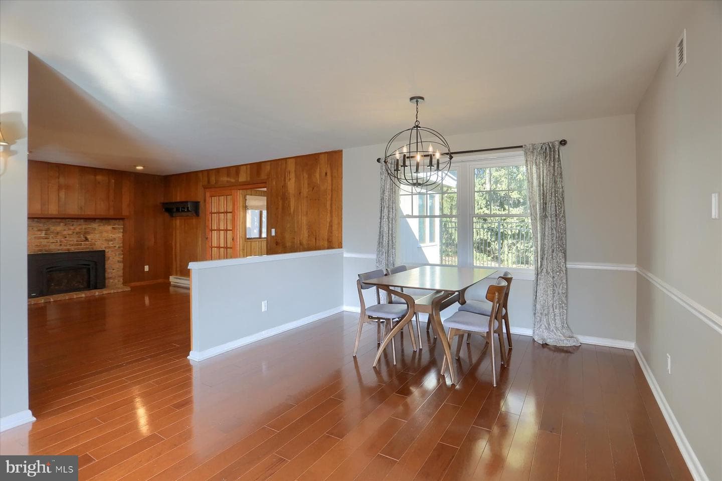 263 Evelina Road photo 8