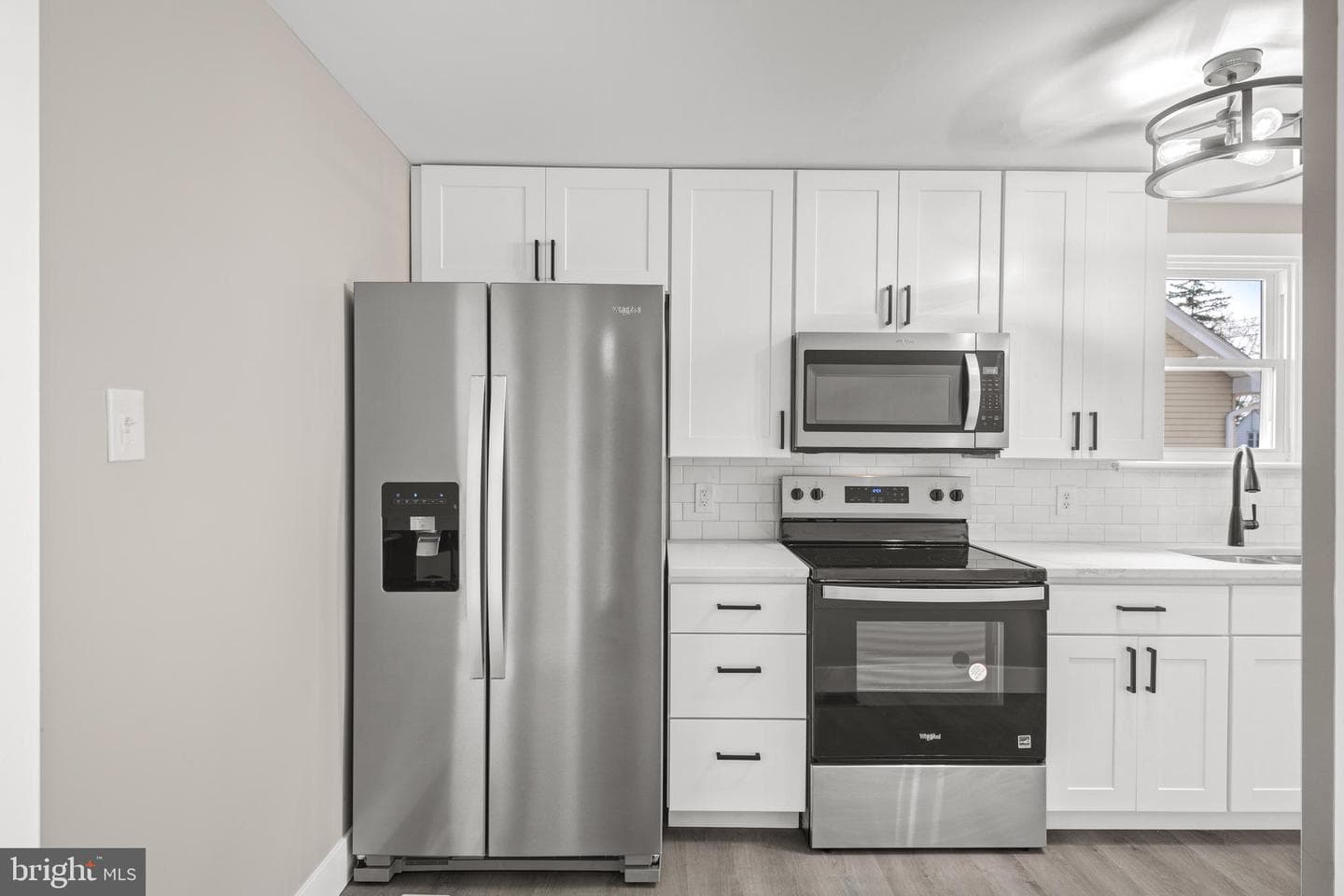 1429 E Derry Road photo 12