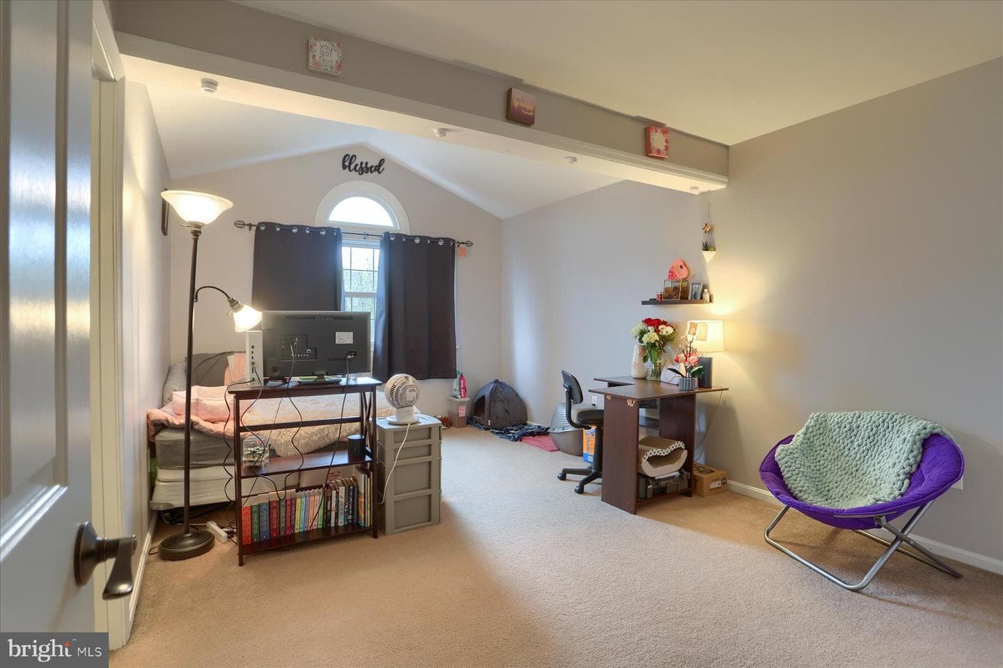 1654 Macintosh Way photo 11