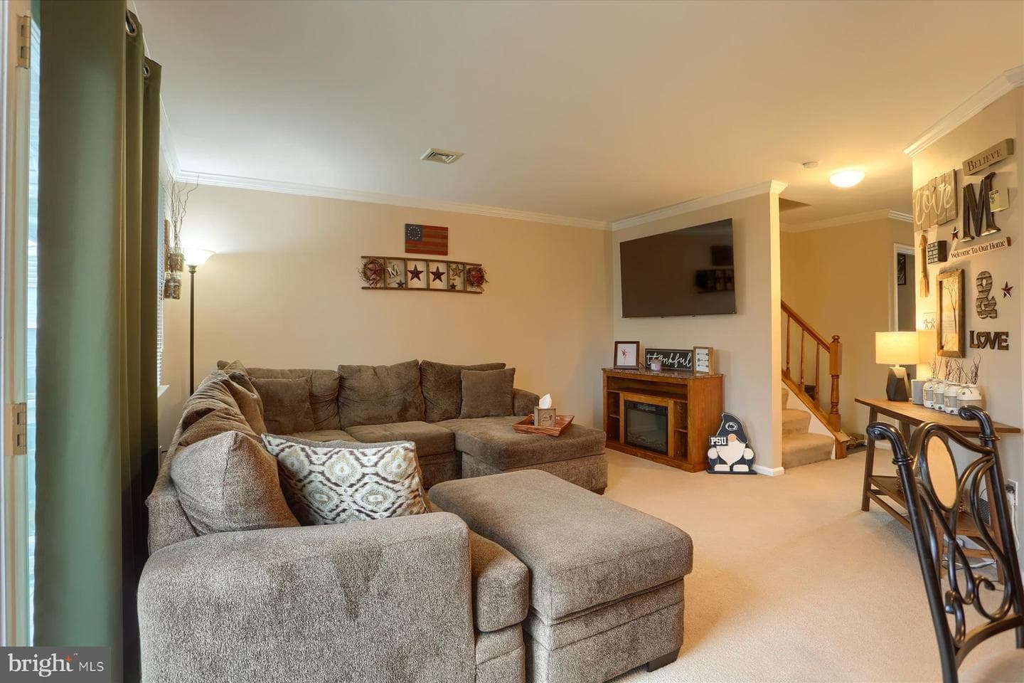 1654 Macintosh Way photo 8