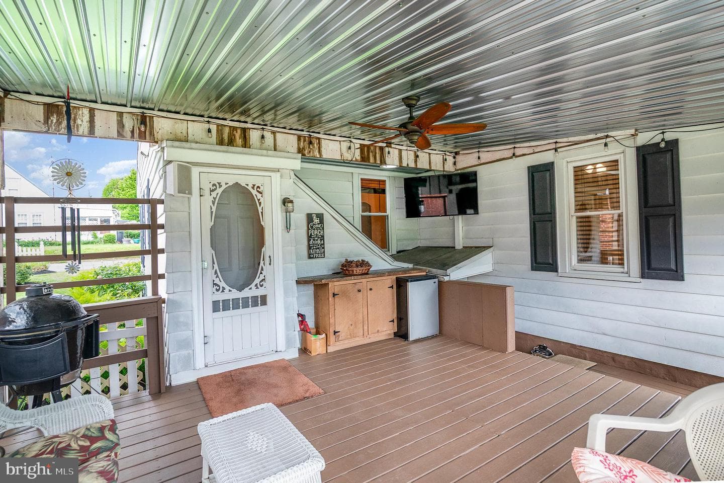 4403 Lancaster Street photo 24