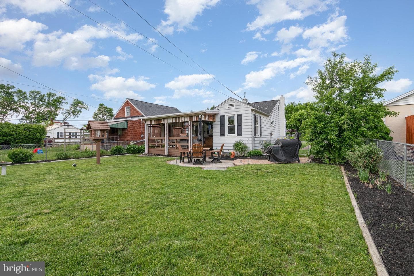 4403 Lancaster Street photo 27
