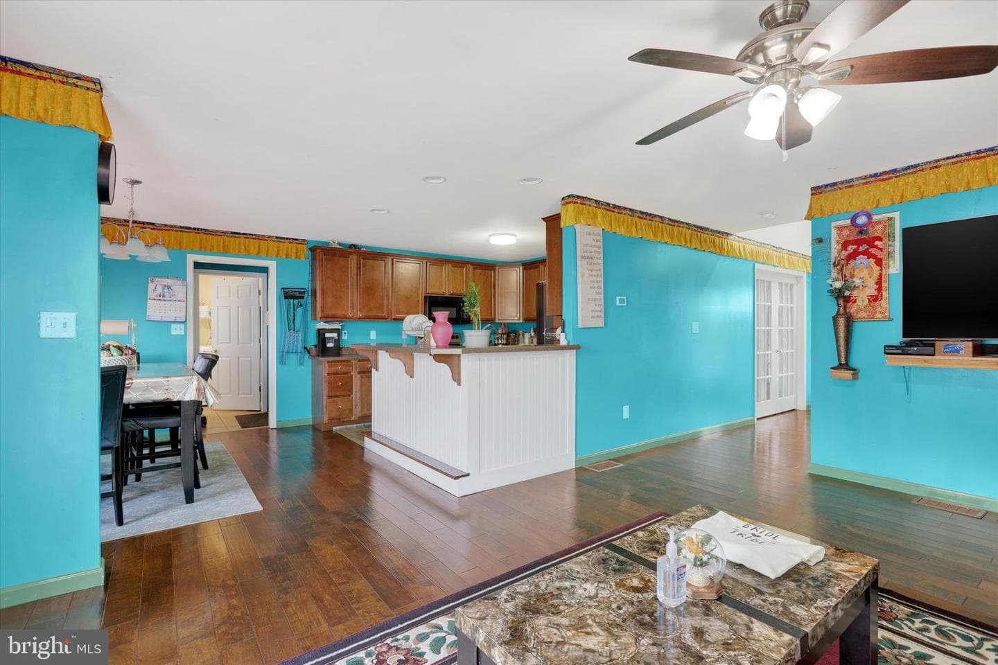 6249 Chatham Glenn Way N photo 5