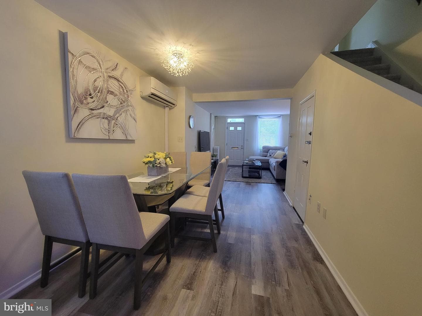402 Boas Street photo 5