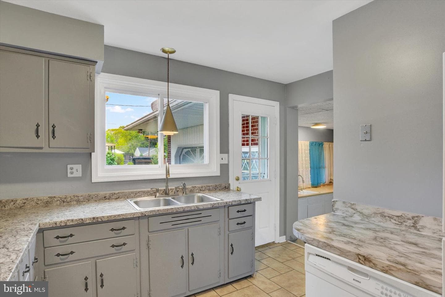 3735 Simpson Road photo 14