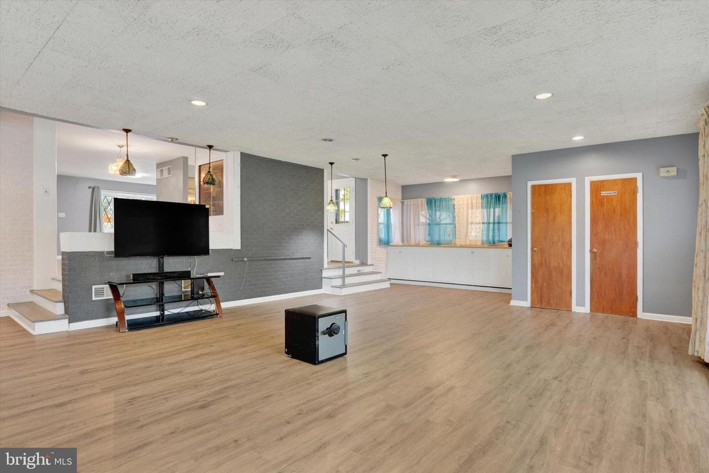 3735 Simpson Road photo 18