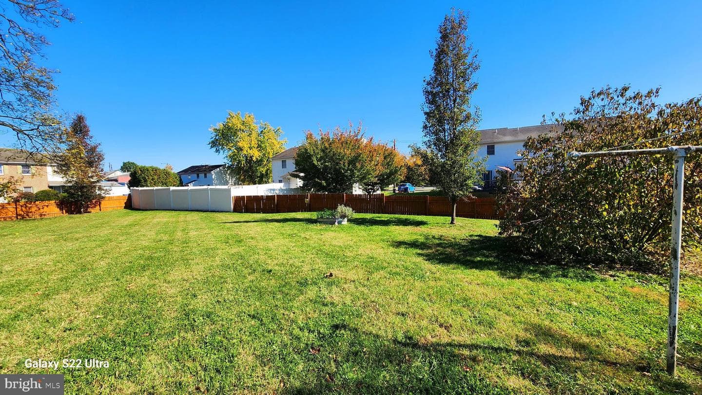 404 S Catherine Street photo 24