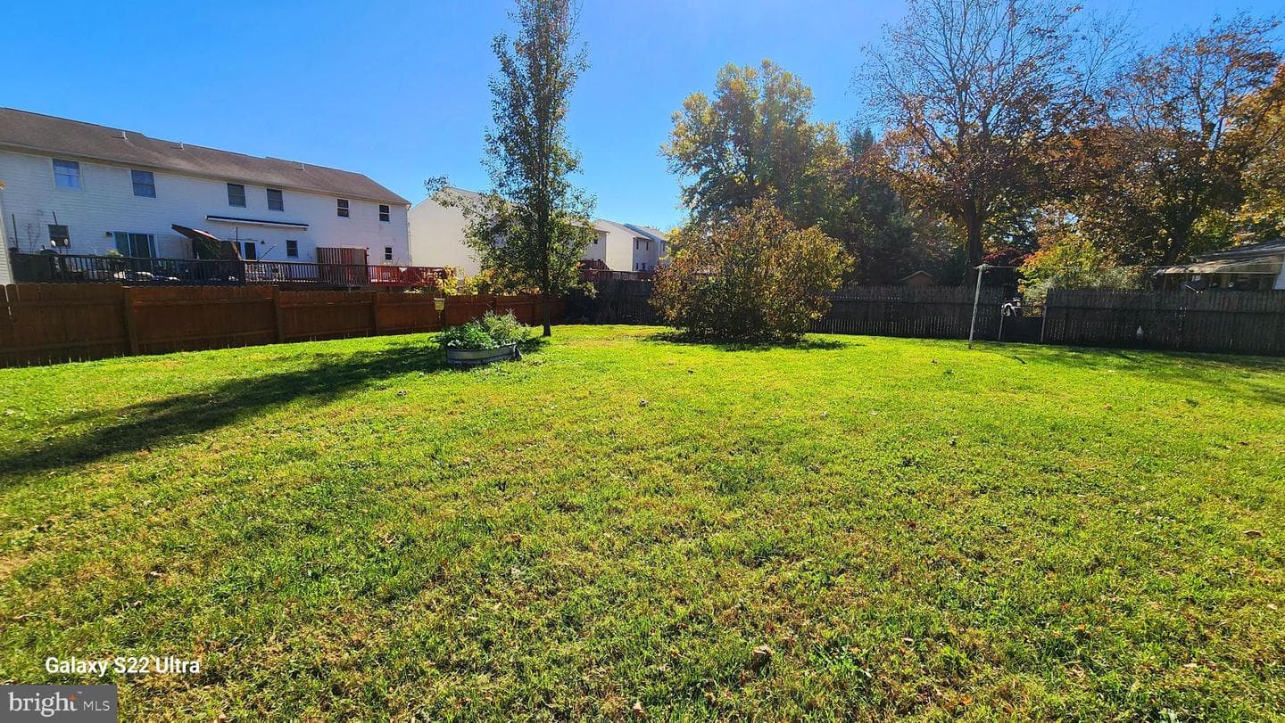 404 S Catherine Street photo 27