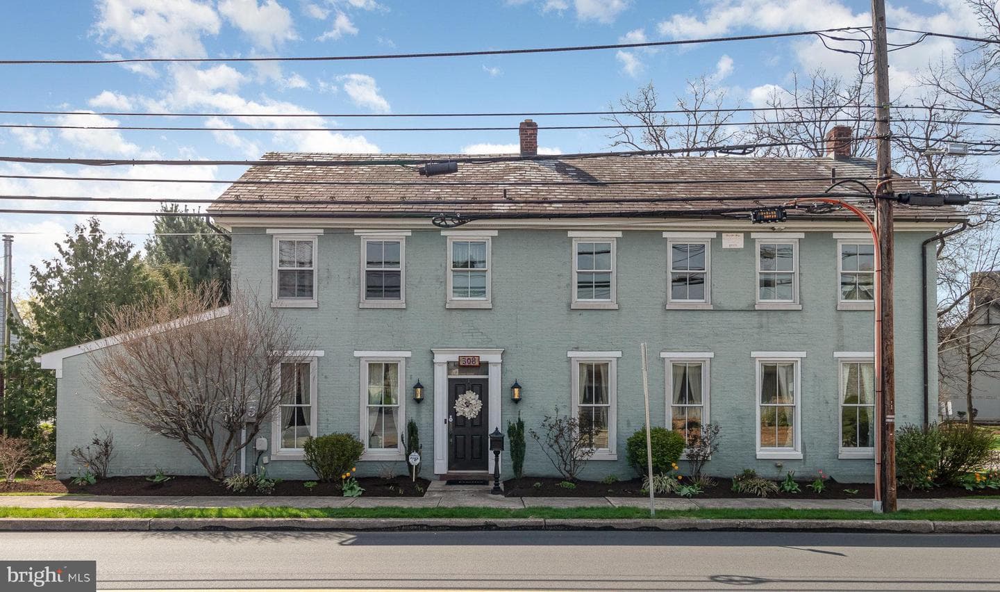 308 E Derry Road photo 2