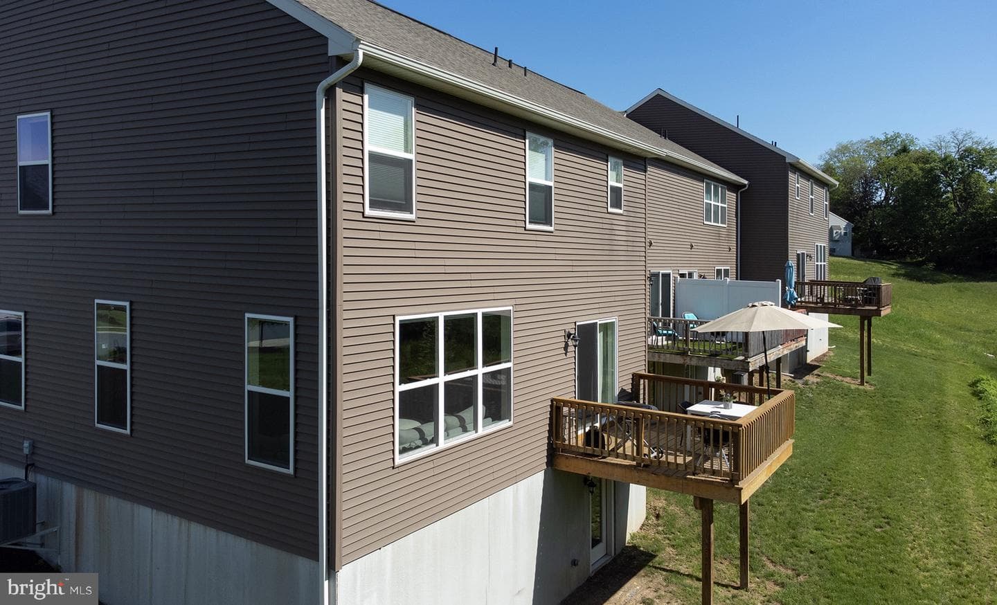 807 Anthony Drive photo 33