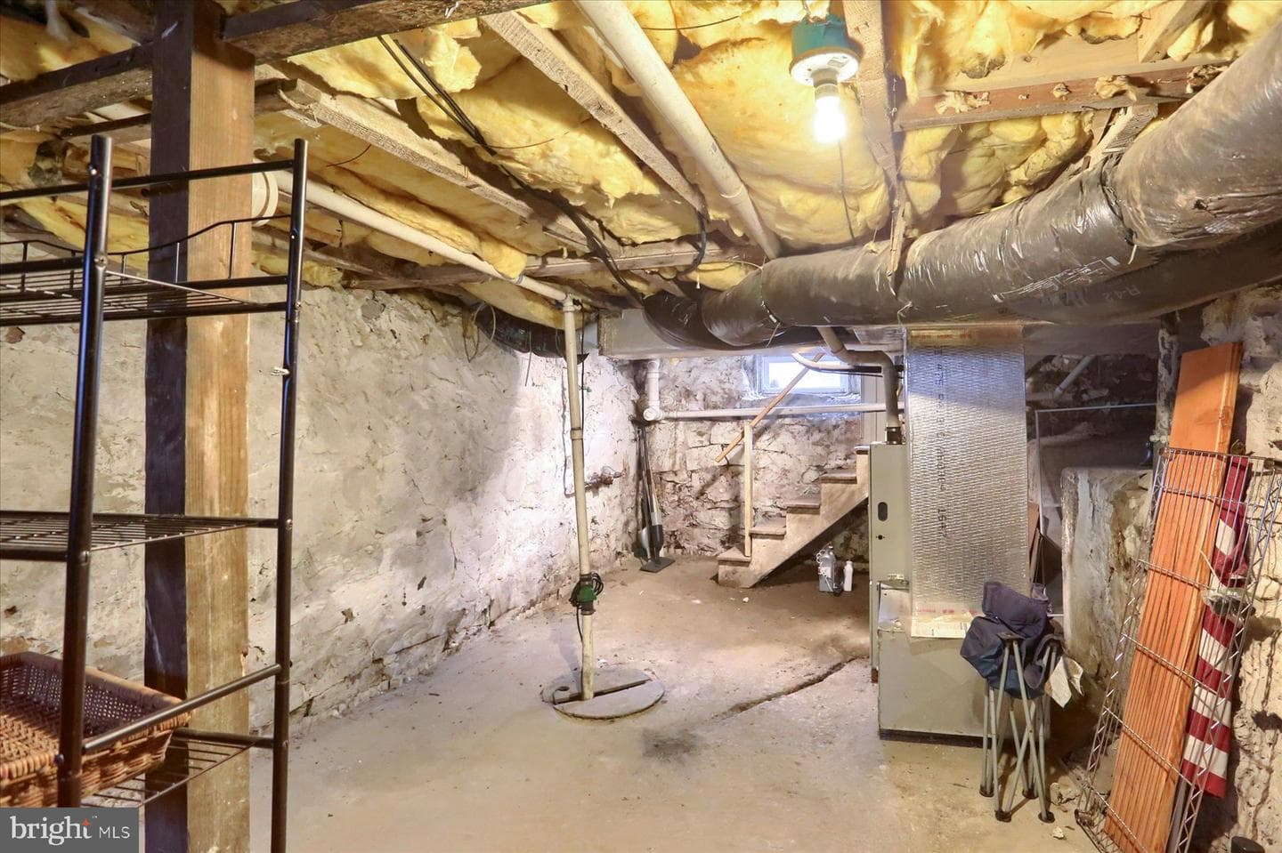 100 Holbrook Street photo 22