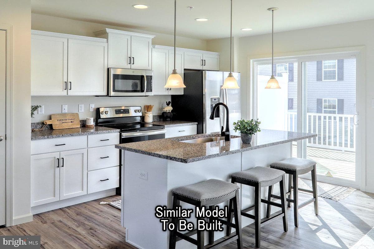1041 Ellie Lane W #lot 1101 photo 6