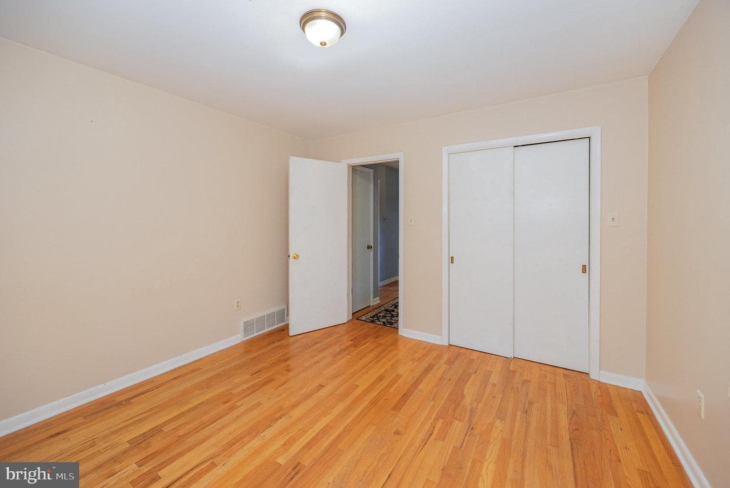 4844 Londonderry Road photo 24