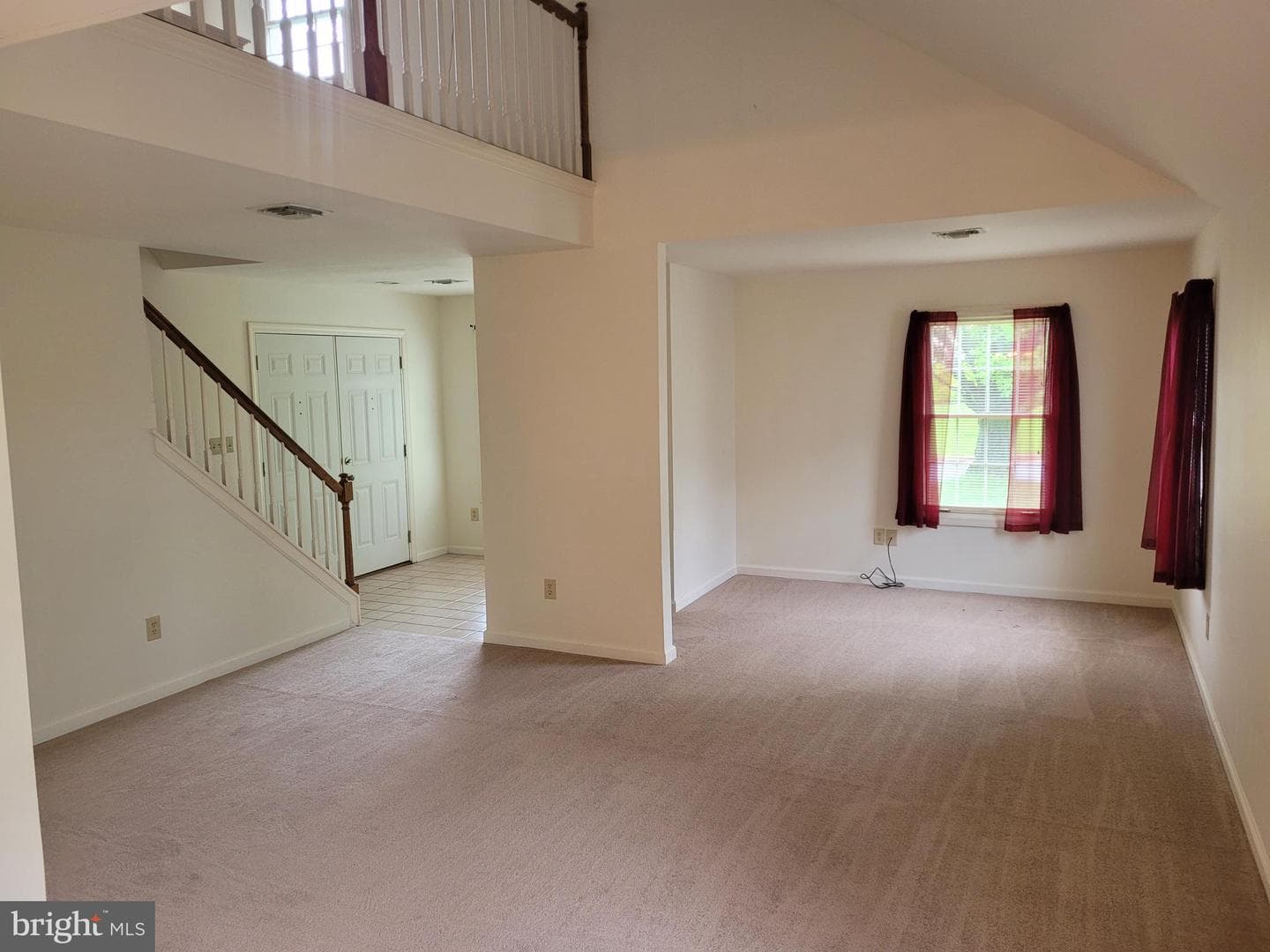277 Crescent Drive photo 3