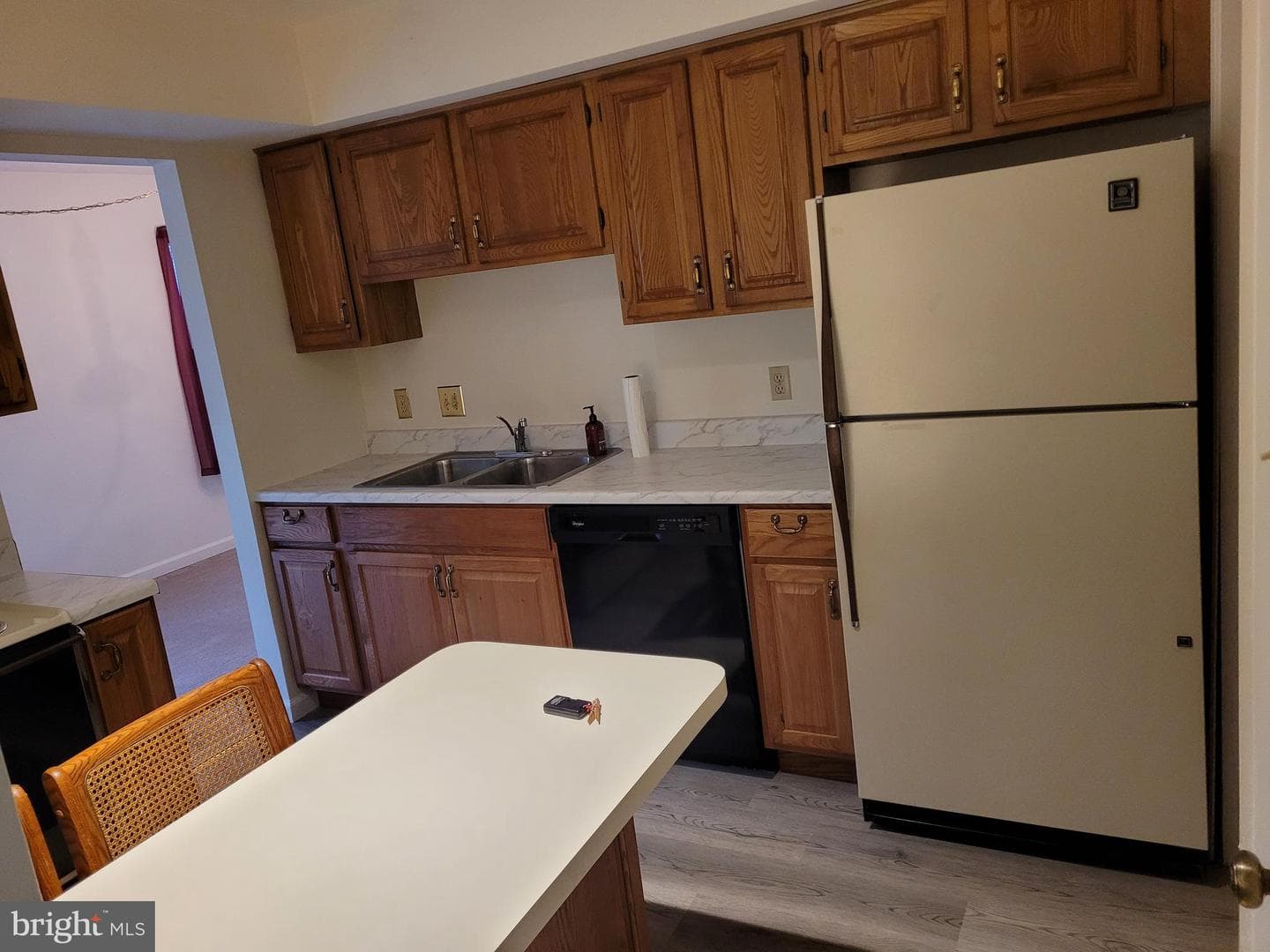 277 Crescent Drive photo 6