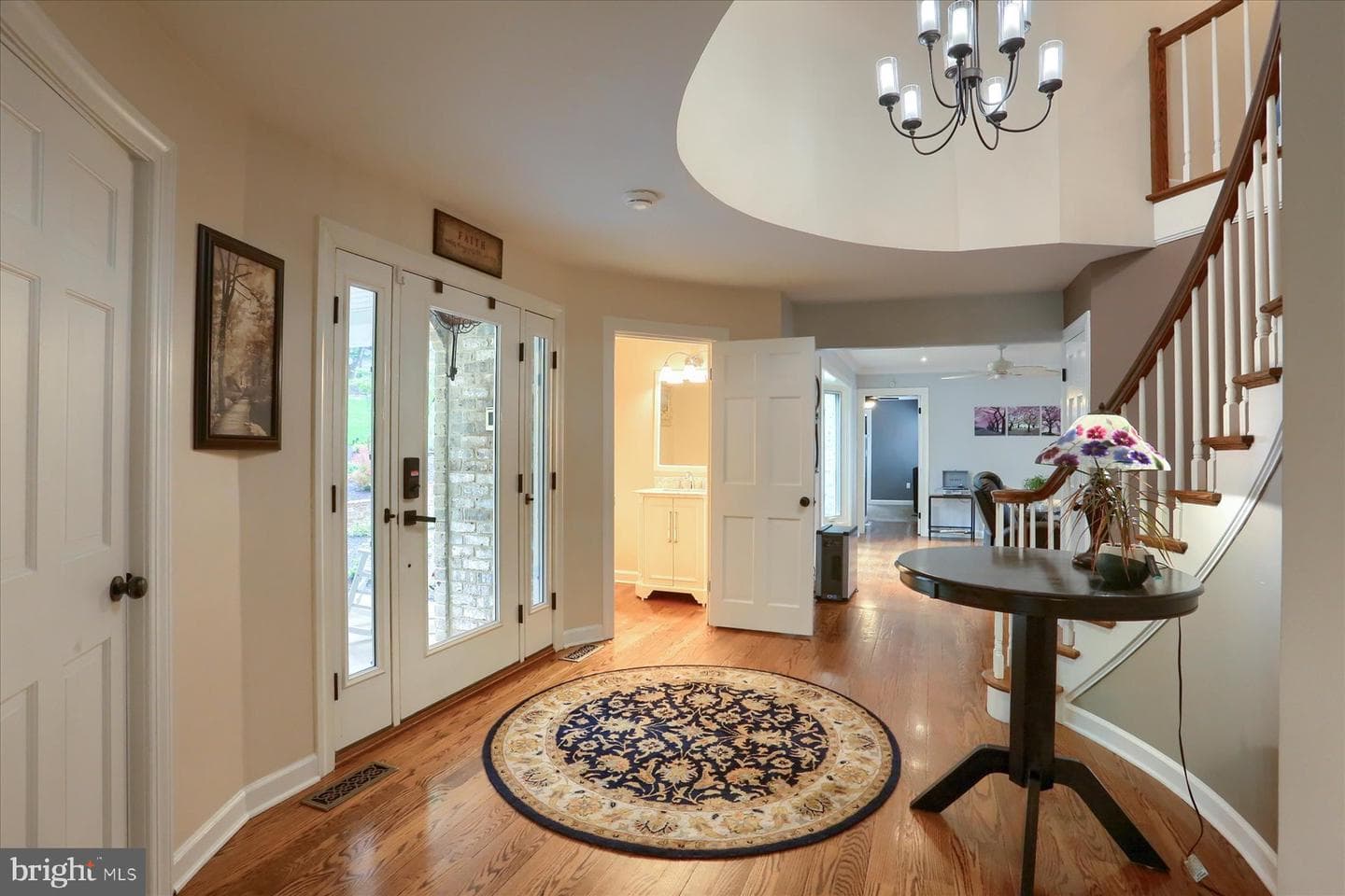 1715 Mountain View Road photo 10