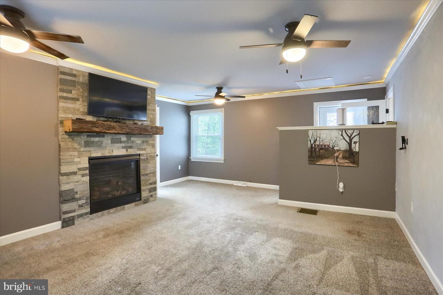 1715 Mountain View Road photo 16