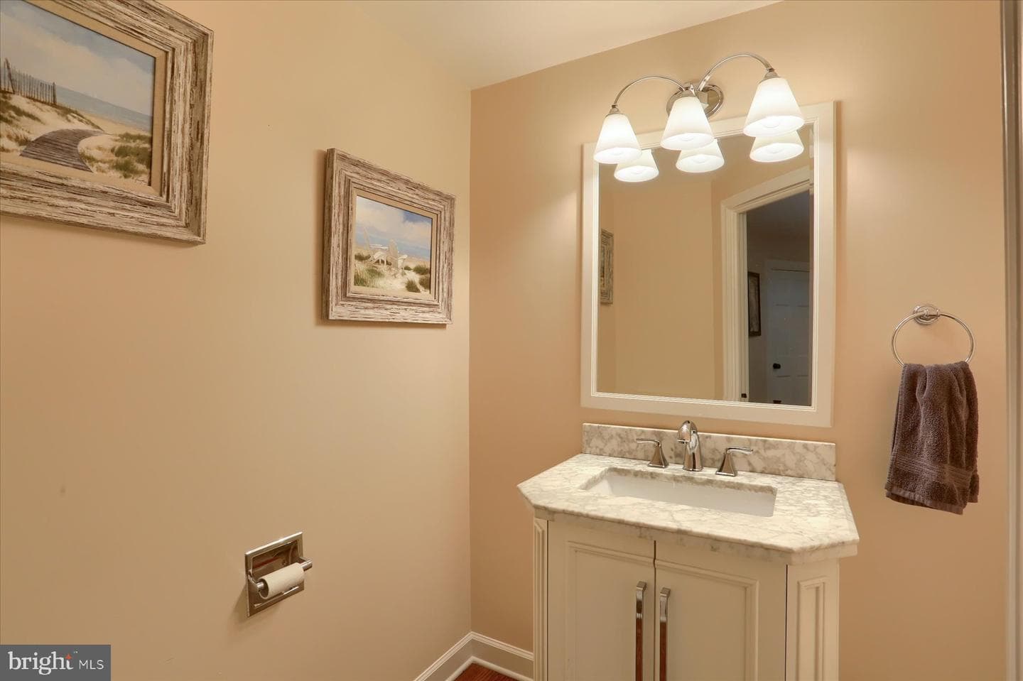 1715 Mountain View Road photo 32