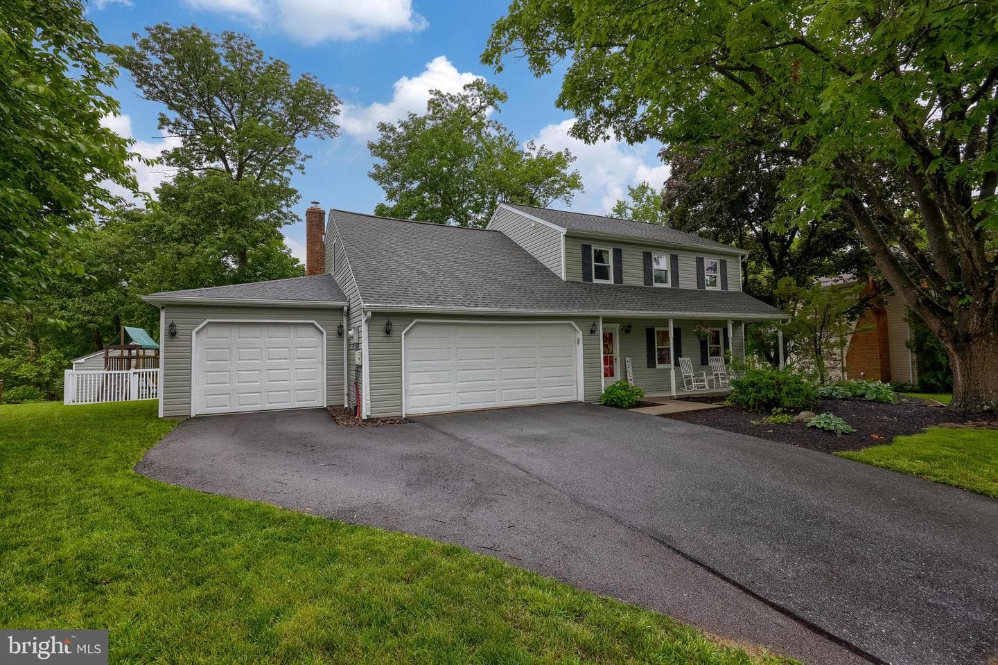 108 Woodridge Drive photo 3