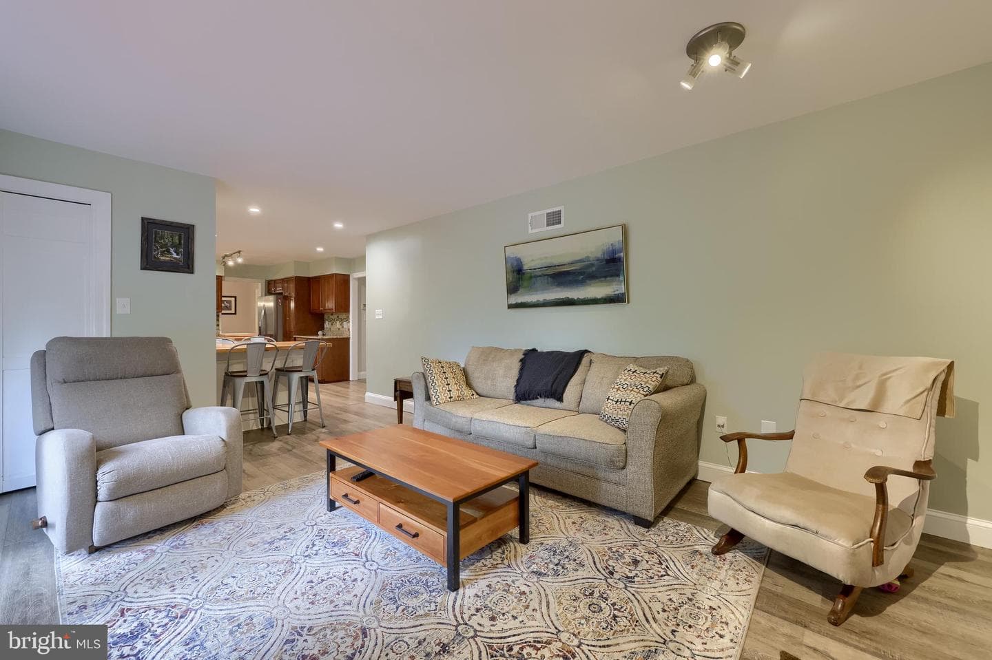 108 Woodridge Drive photo 37
