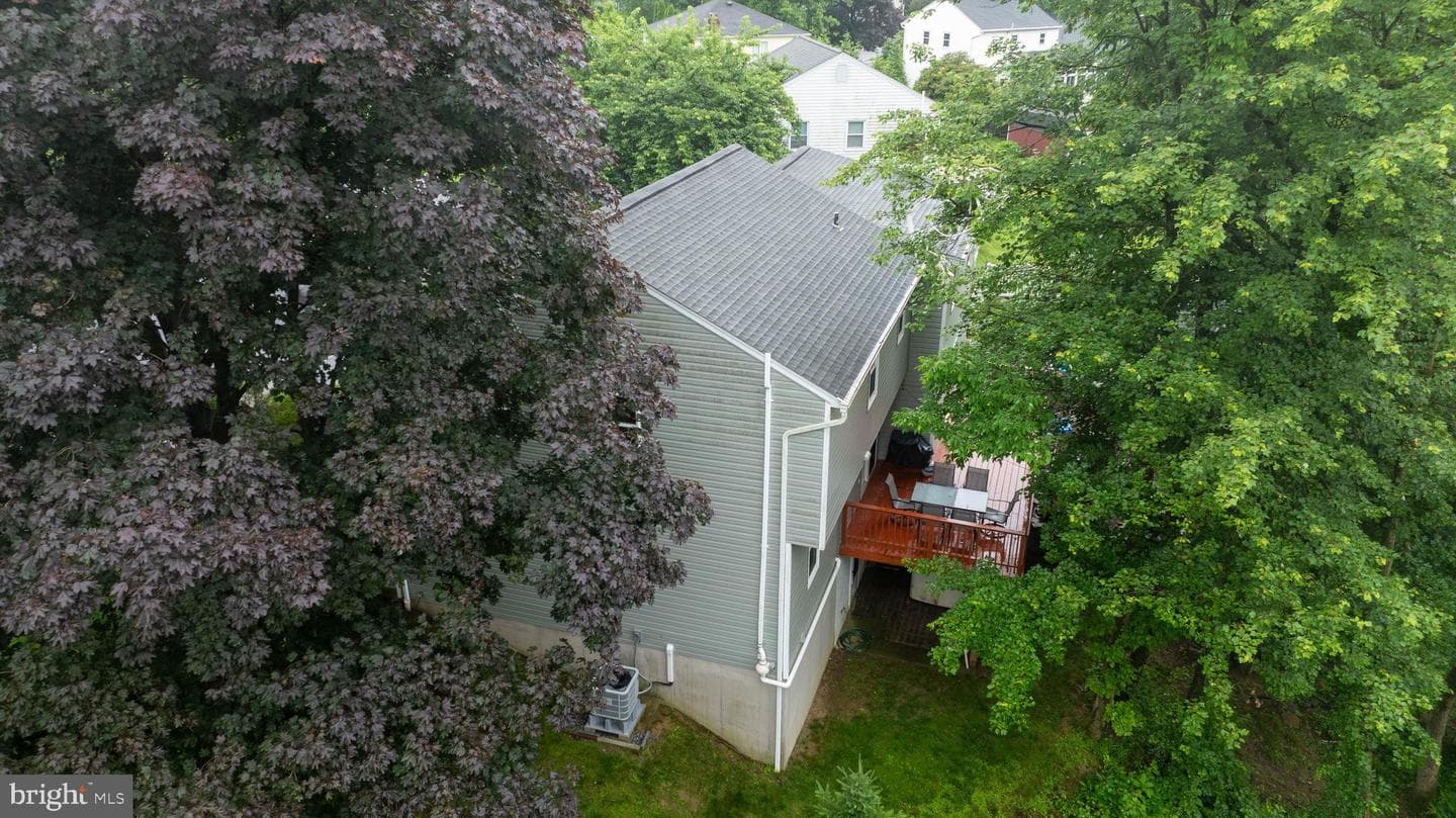 108 Woodridge Drive photo 42