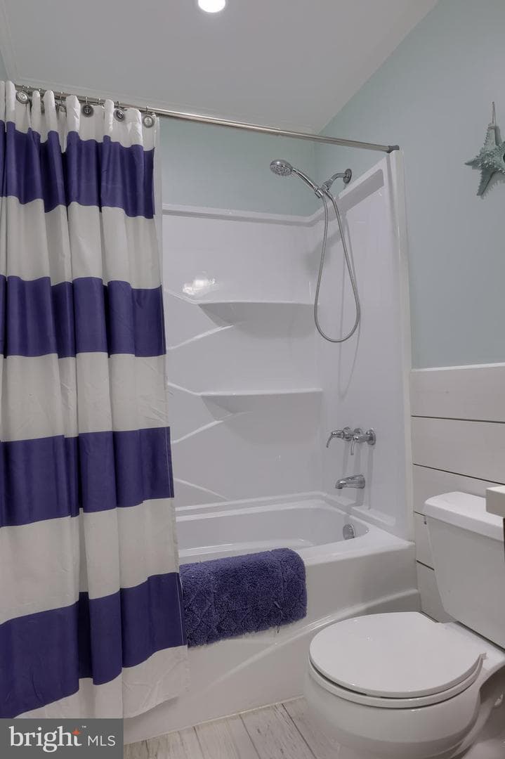 108 Woodridge Drive photo 50