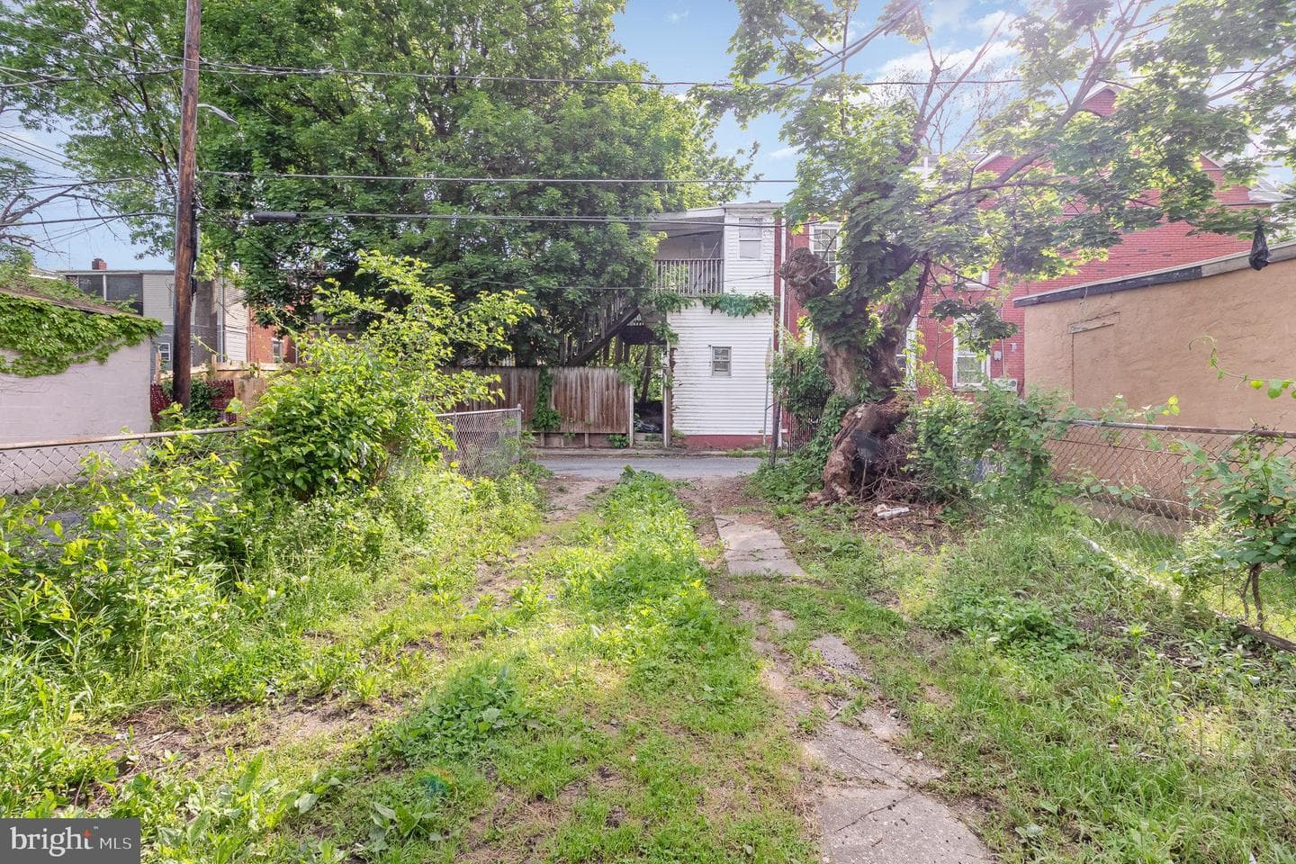 2405 N 5th Street photo 22