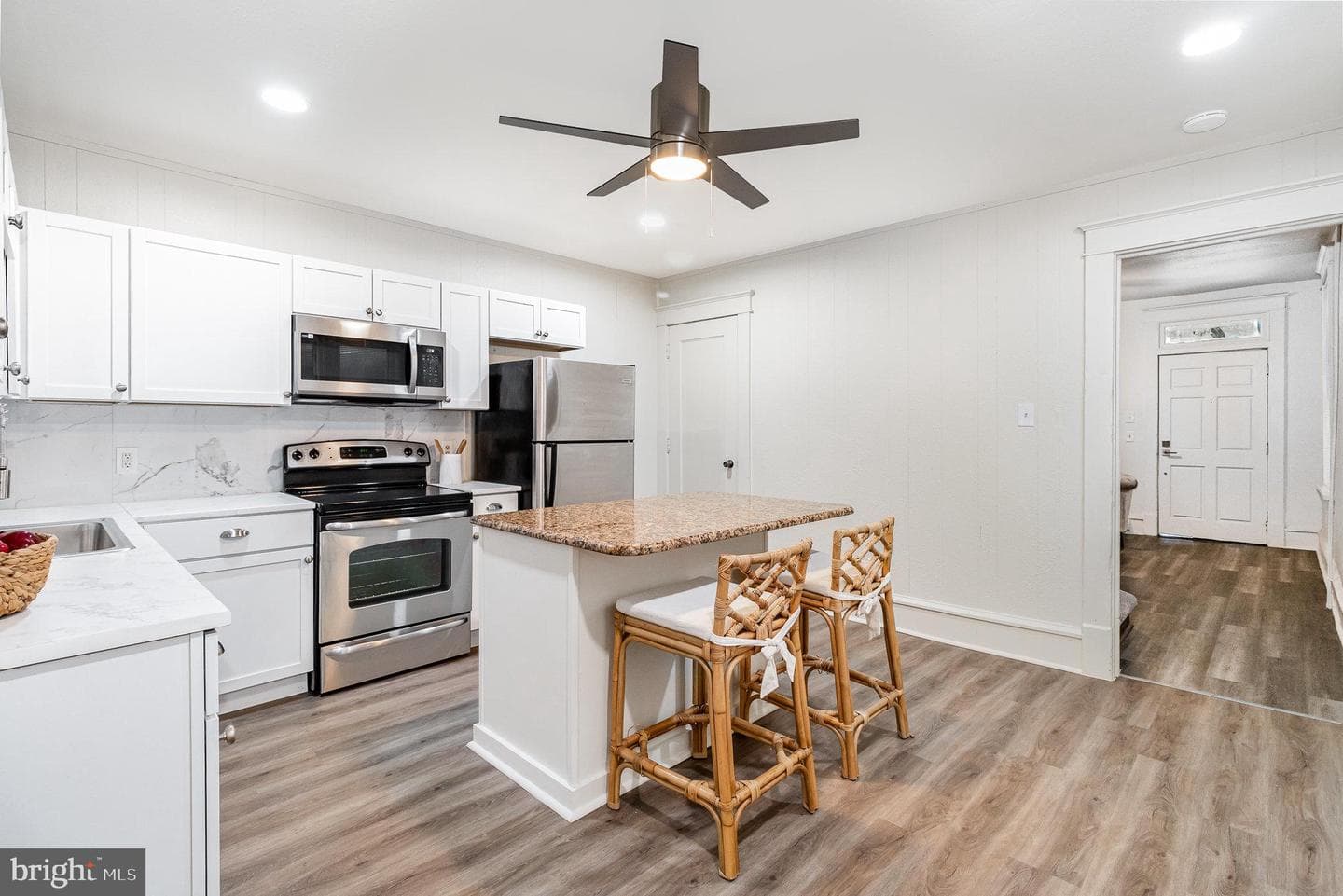 2405 N 5th Street photo 9