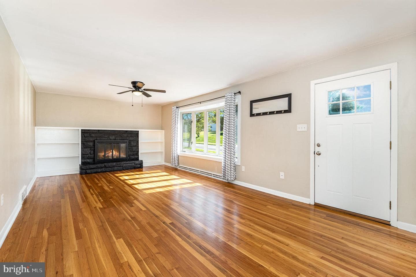 416 Trudy Road photo 6