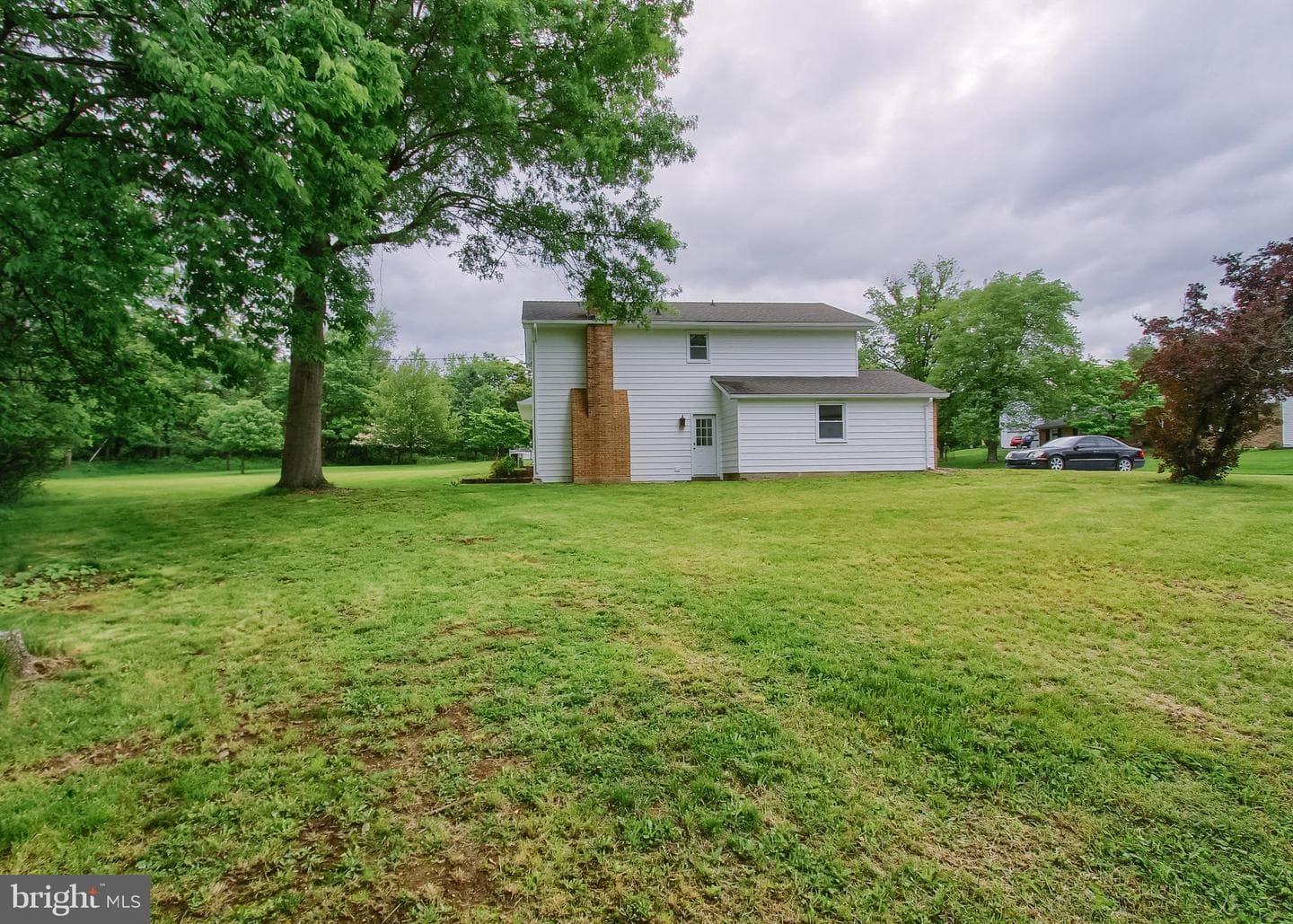 3900 Mark Avenue photo 3