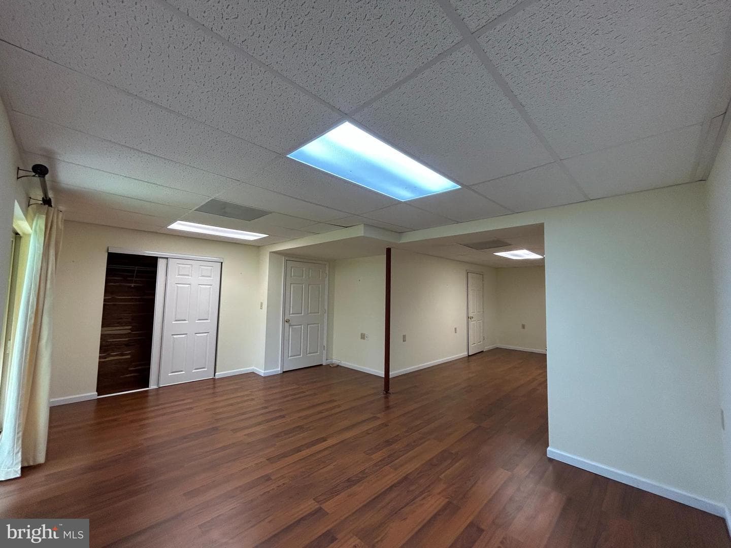 413 Park View Drive photo 32