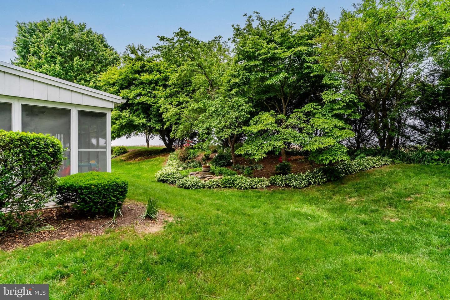 1827 Wexford Road photo 25