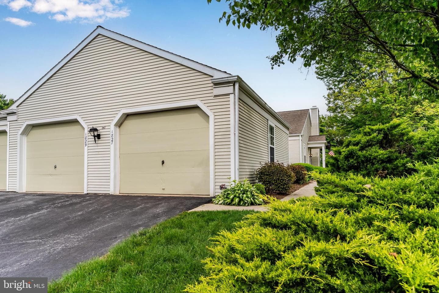 1827 Wexford Road photo 27