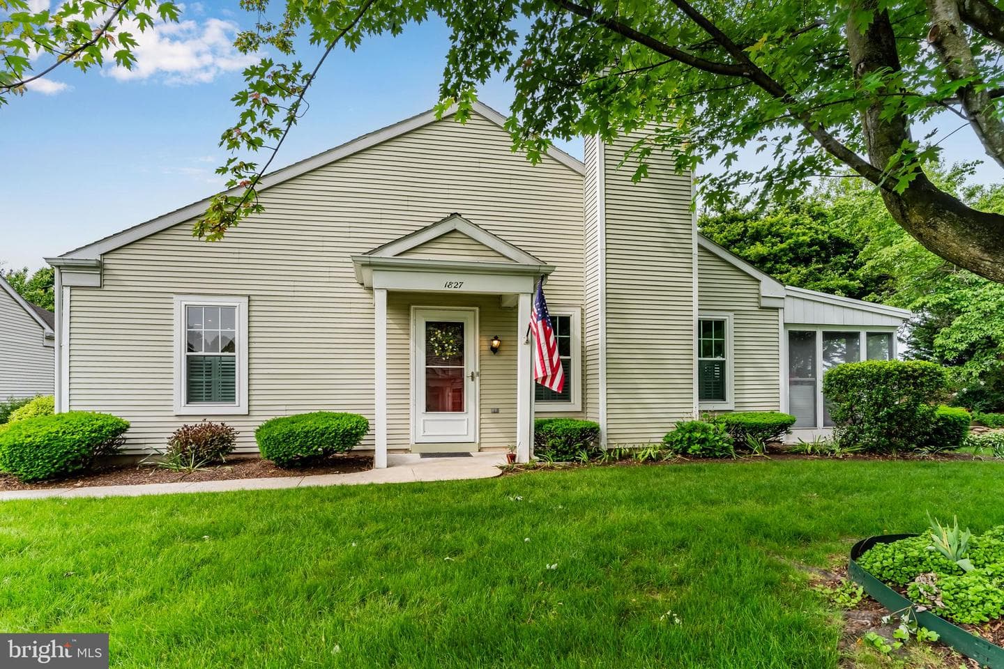 1827 Wexford Road photo 28