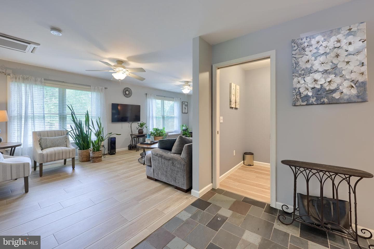 4748 Ridge Road photo 10