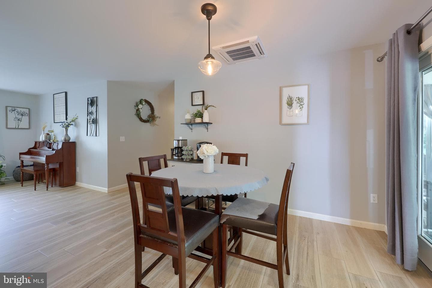 4748 Ridge Road photo 17