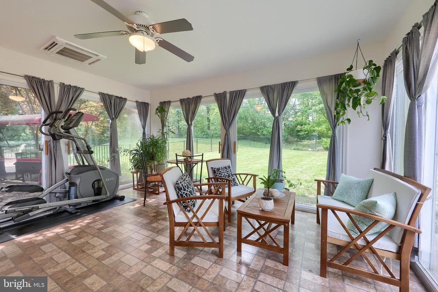 4748 Ridge Road photo 22
