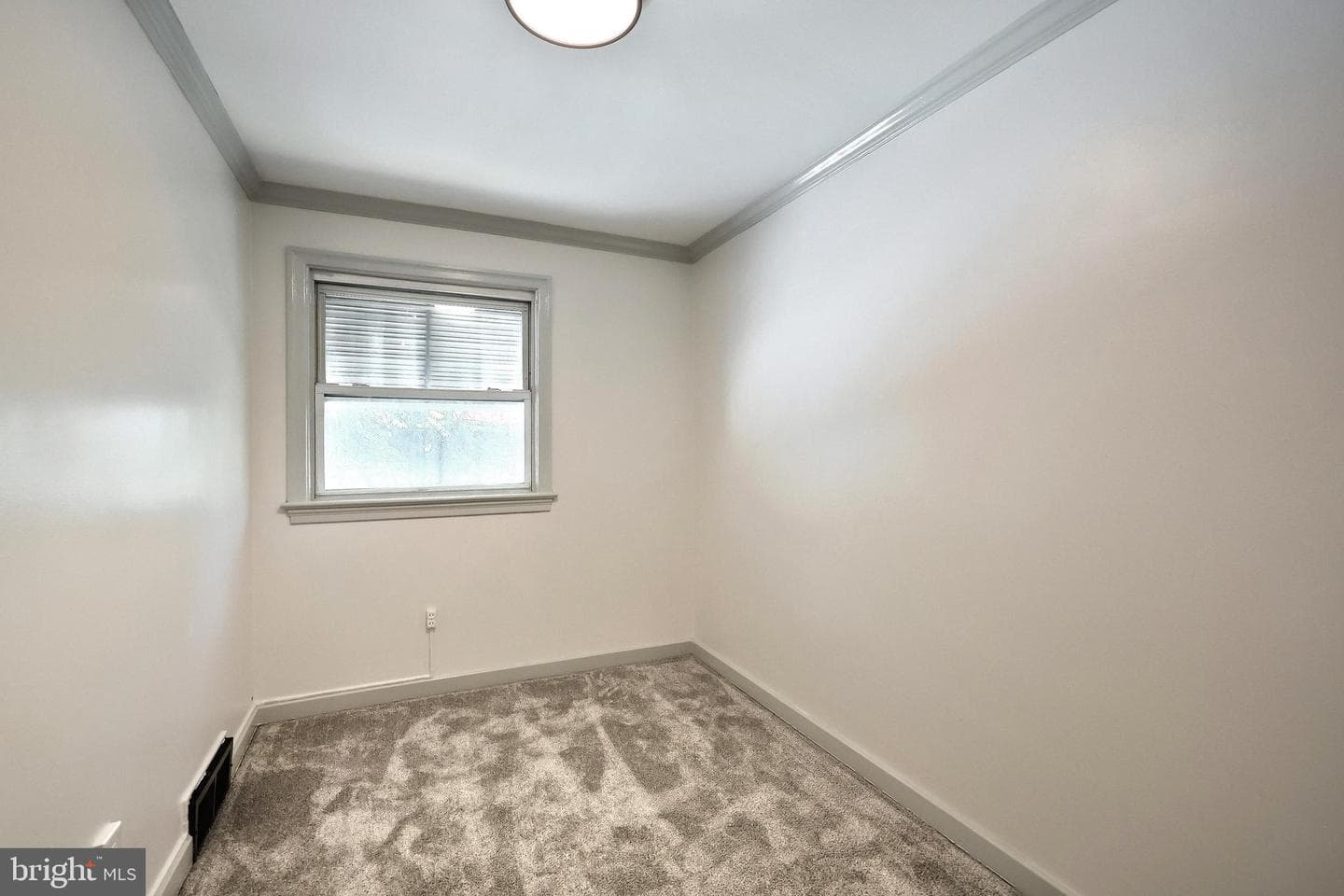 2424 Brookwood Street photo 14