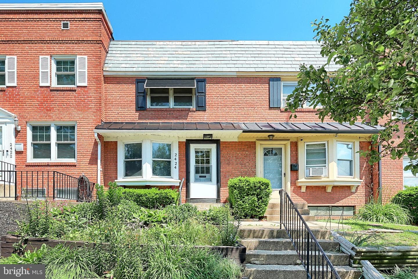 2424 Brookwood Street photo 3