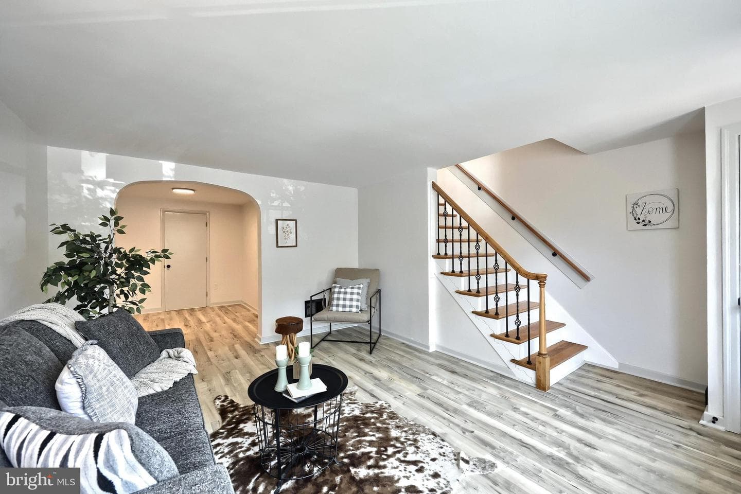 2424 Brookwood Street photo 8